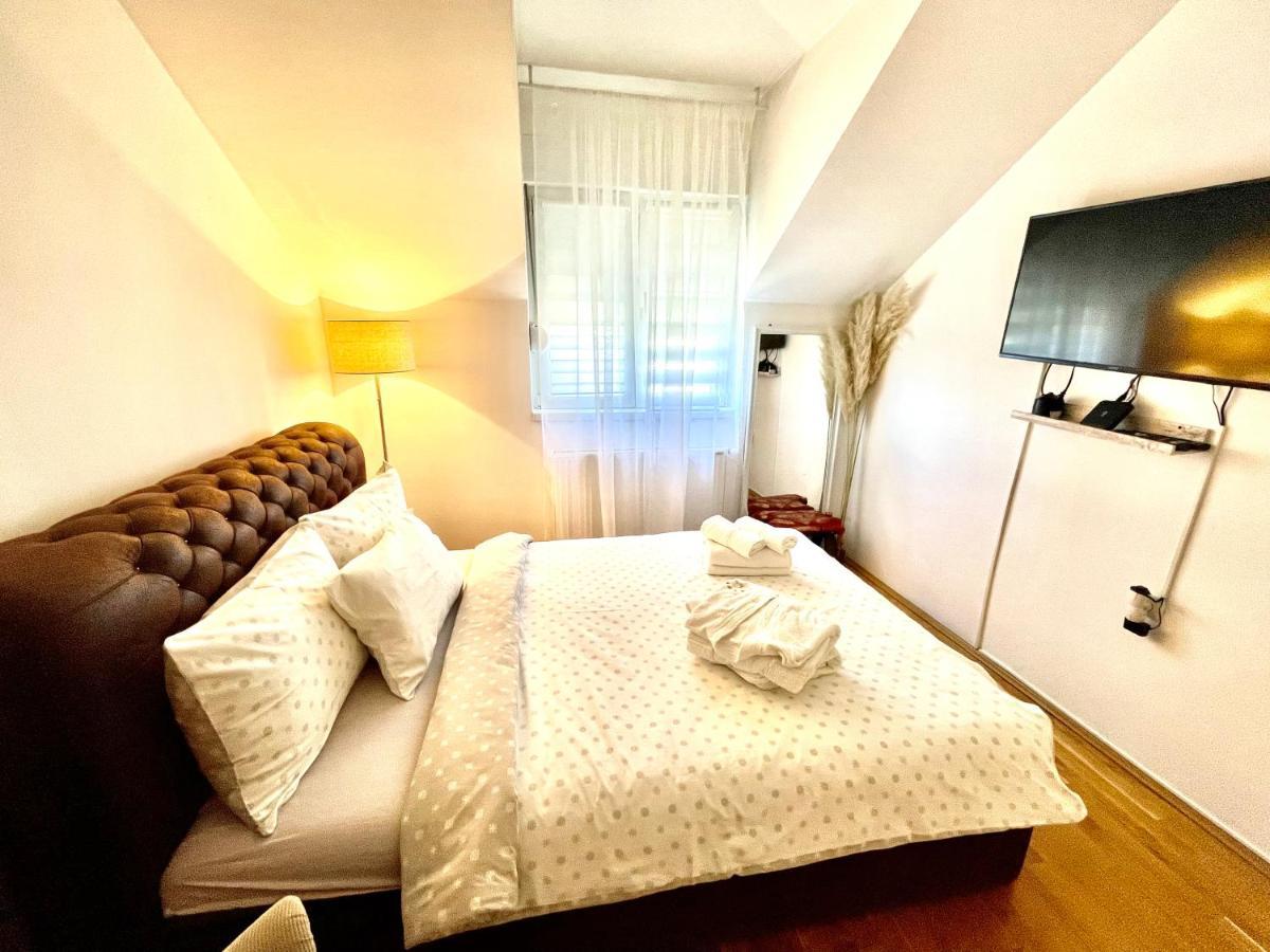 Charme Apartman Kruševac Zewnętrze zdjęcie